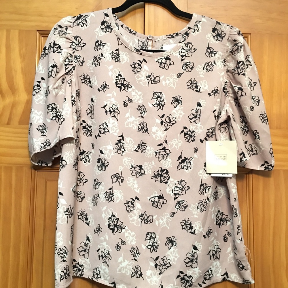 14th & Avenue Pink Adobe Sketchbook Floral Top